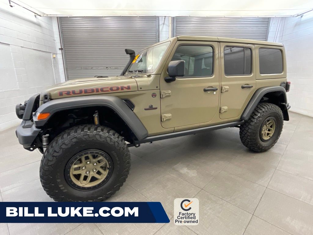 41 2025 Jeep Wrangler SUV / Crossover Four-Wheel Drive 8-Speed Automatic
