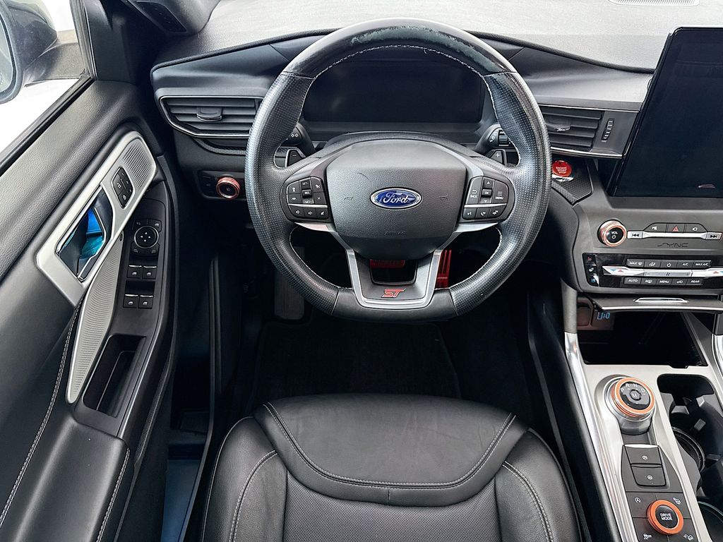 Thumbnail: 2020 Ford Explorer - 10