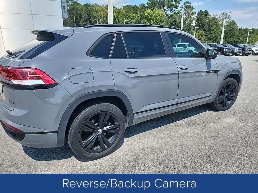 2023 Volkswagen Atlas Cross Sport 2.0T SEL R-Line Black