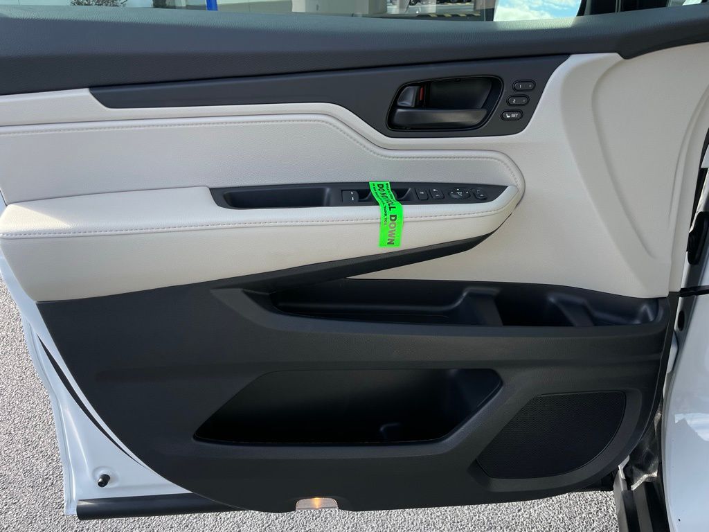 2025 Honda Odyssey EX-L 24