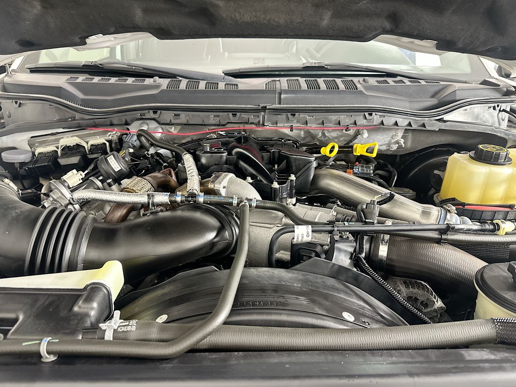 Thumbnail: 2019 Ford Econoline - 30