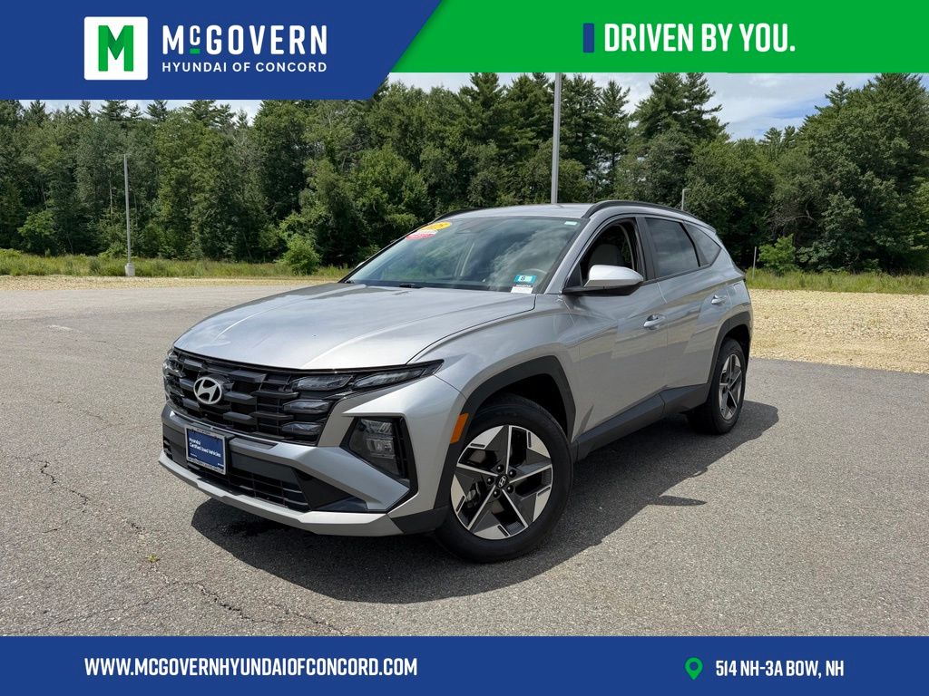 Shimmering Silver 2025 Hyundai Tucson SUV / Crossover All-Wheel Drive 8-Speed Automatic