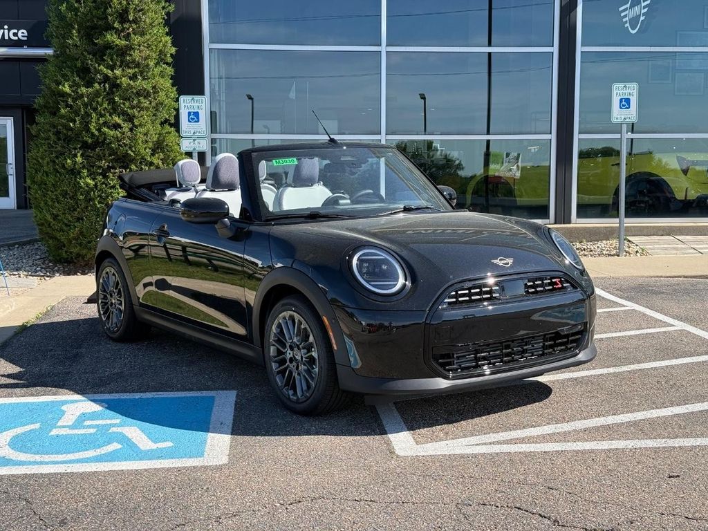 2026 MINI Convertible S Signature Plus