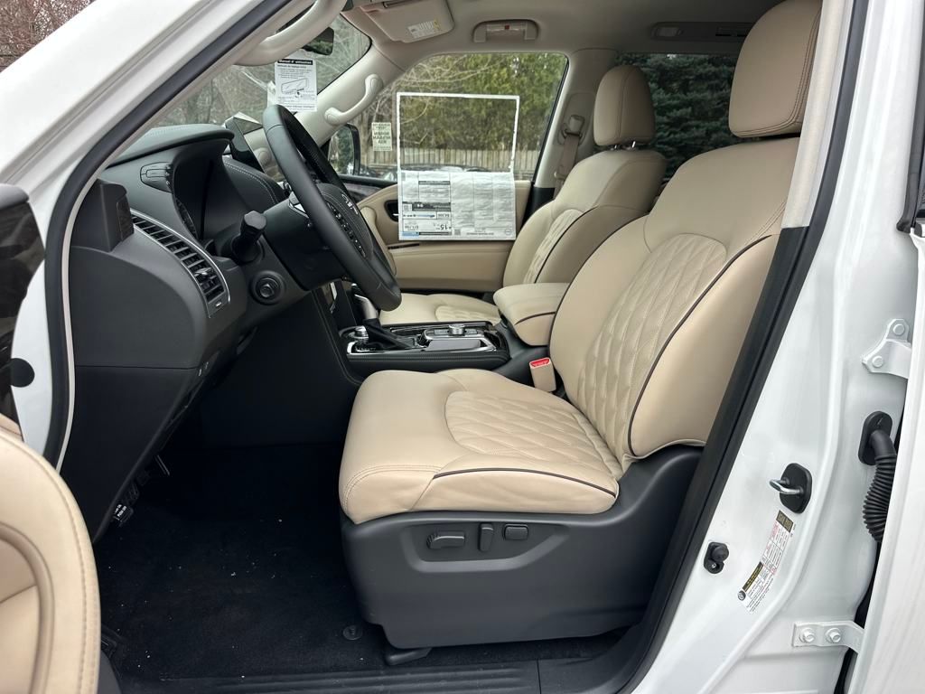 2024 Nissan Armada Platinum photo