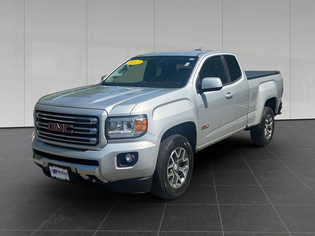 Quicksilver Metallic 2017 GMC Canyon Pickup Truck Four-Wheel Drive 8-Speed Automatic