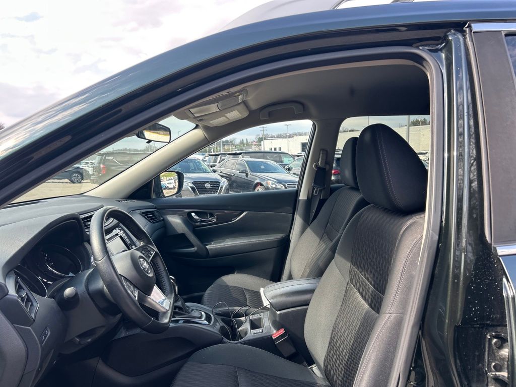 2020 Nissan Rogue SV Green at Subaru and VW of Moon Township