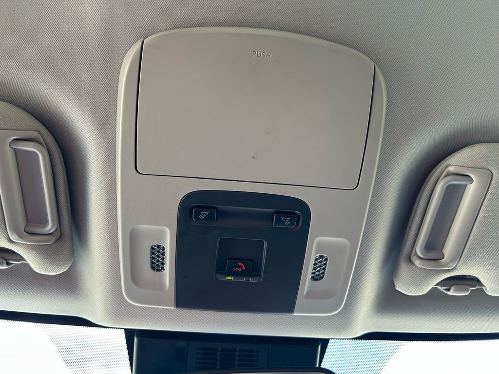 Thumbnail: 2025 Toyota Camry - 29