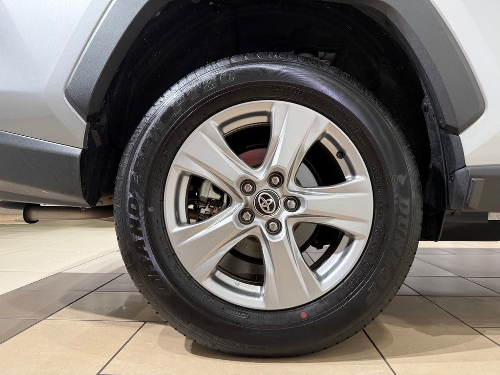 Thumbnail: 2025 Toyota RAV4 - 9