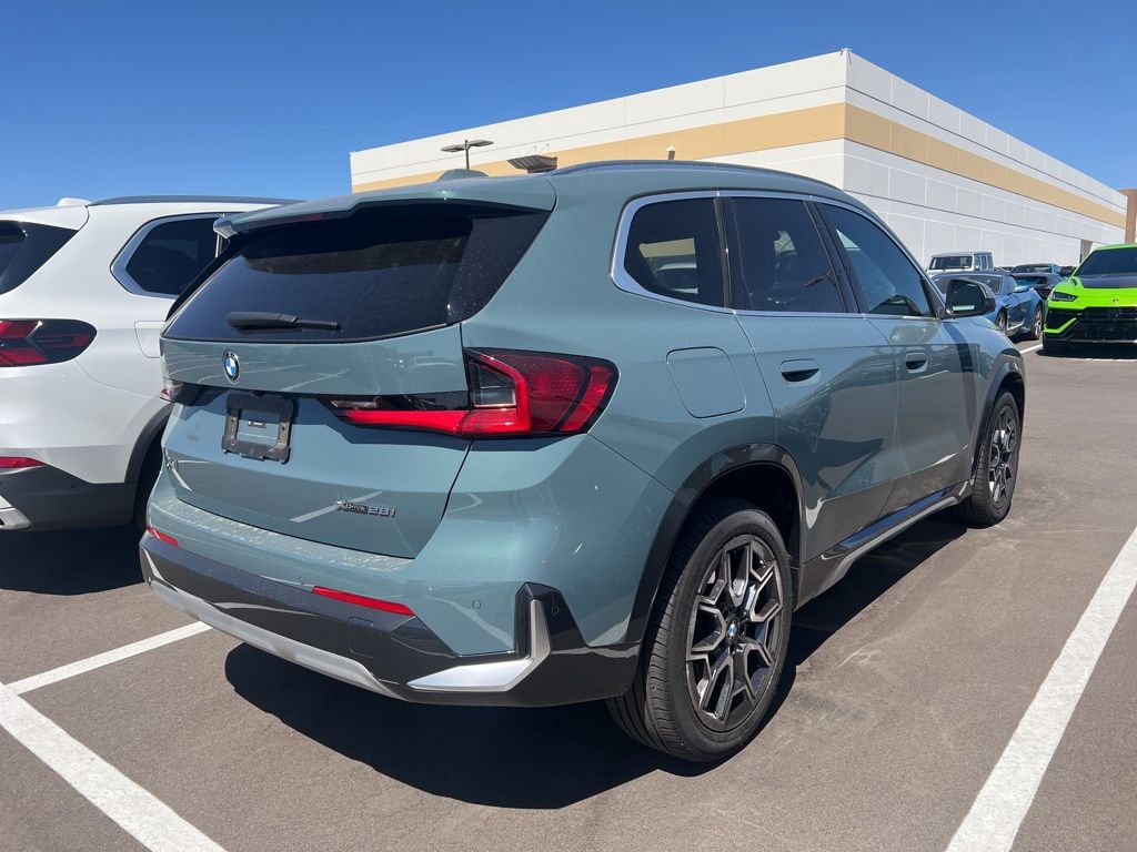 Thumbnail: 2025 BMW X1 - 6