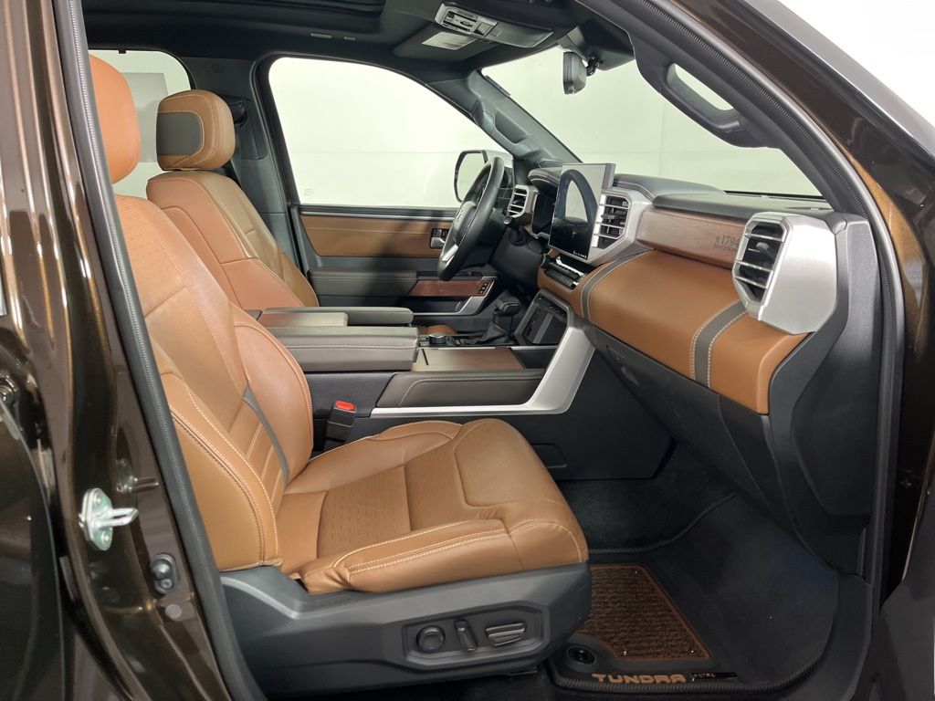 Thumbnail: 2023 Toyota Tundra - 7