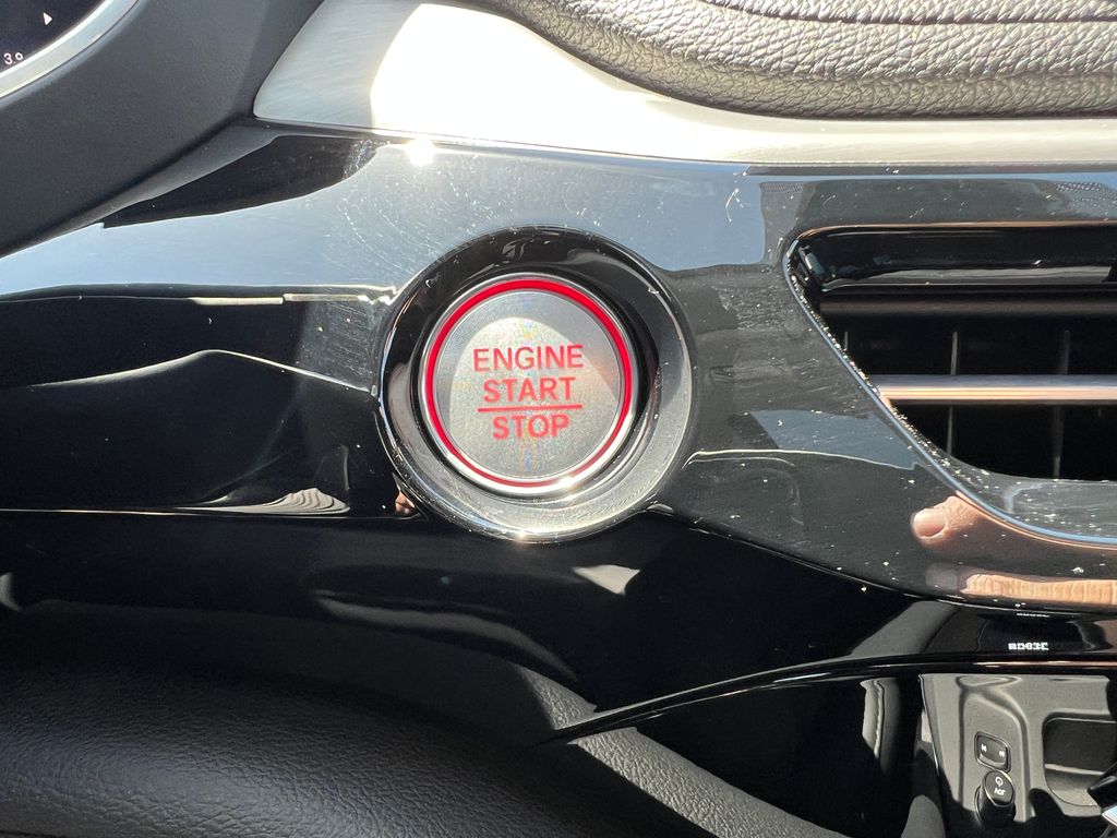 Thumbnail: 2025 Acura MDX - 20