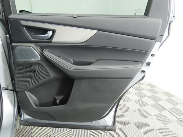 Thumbnail: 2026 Acura MDX - 29