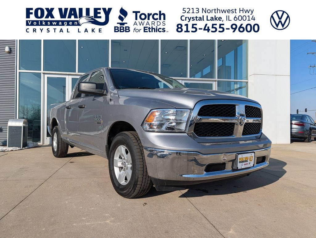 2024 RAM 1500 Classic SLT Quad Cab 4WD