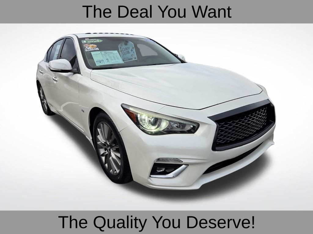 2019 INFINITI Q50 3.0t Luxe RWD