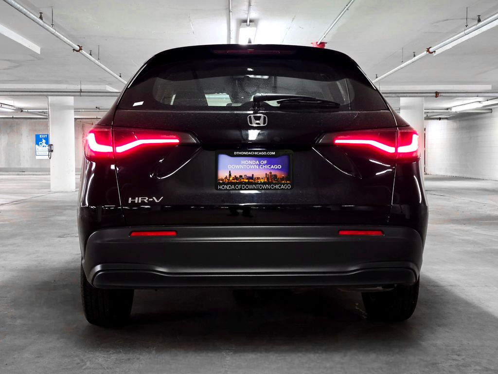 2023 Honda HR-V LX photo 5