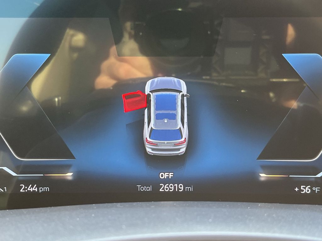 Thumbnail: 2024 BMW X7 - 15