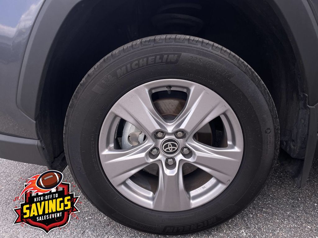 Used 2025 Toyota RAV4 SUV