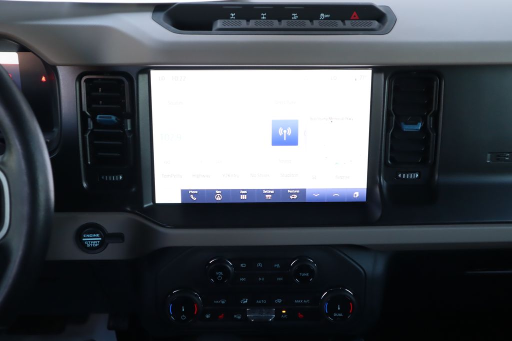 Thumbnail: 2022 Ford Bronco - 14