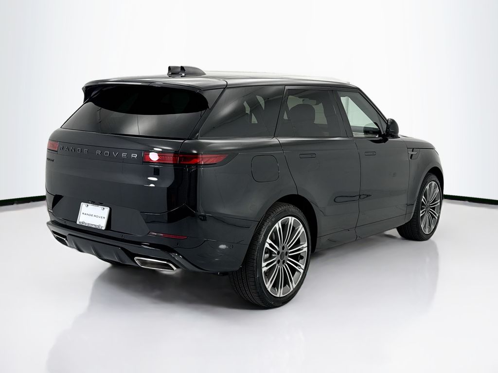Thumbnail: 2026 Land Rover Range Rover Sport - 5
