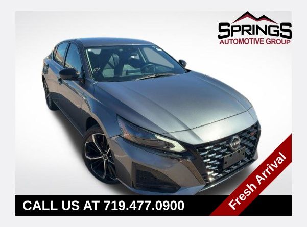 Sterling Metallic 2023 GMC Yukon Denali 4WD SUV / Crossover Four-Wheel Drive