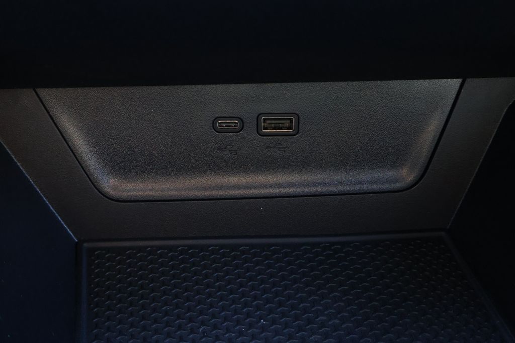 Thumbnail: 2026 Chevrolet Equinox - 28