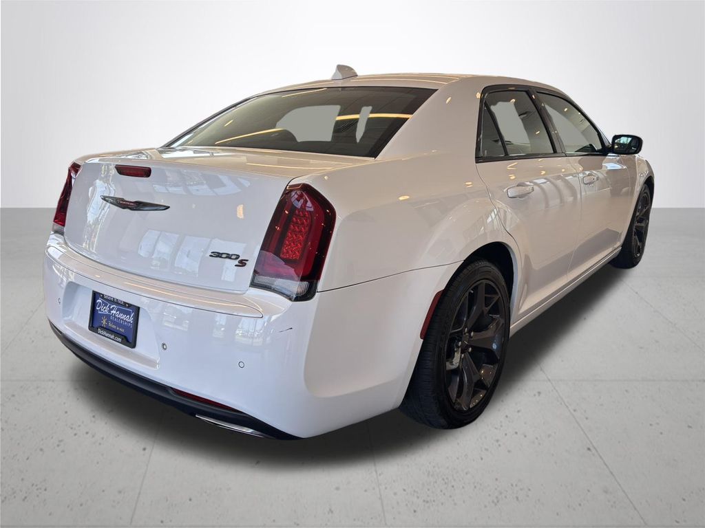 2023 Chrysler 300 S