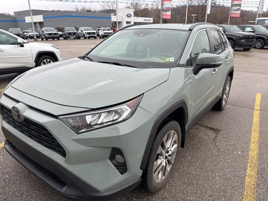 2019 Toyota RAV4 XLE Premium AWD