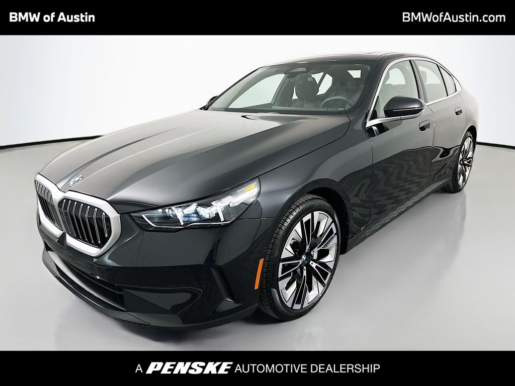 Thumbnail: 2025 BMW 5 Series - 1