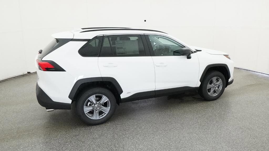Thumbnail: 2025 Toyota RAV4 - 8