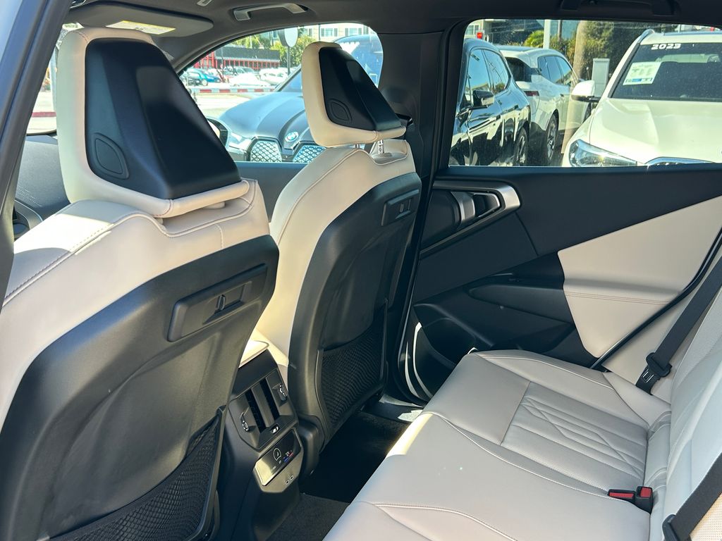 Thumbnail: 2026 BMW X3 - 31