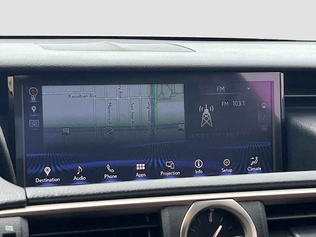 Used 2019 White Lexus F image 15