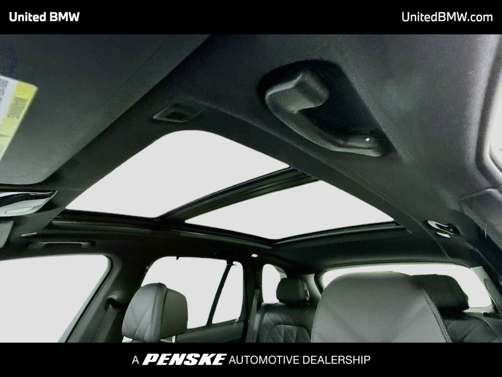 Thumbnail: 2025 BMW X5 - 19