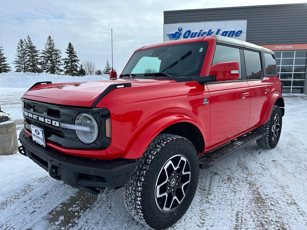 2024 Ford Bronco Outer Banks 4-Door 4WD