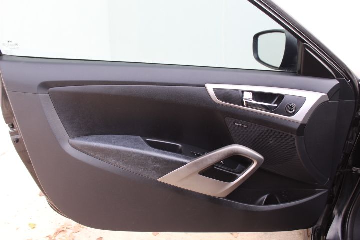 Used Car 2013 Hyundai Veloster  Re:mix For Sale Under $10,000 In Georgetown, Texas