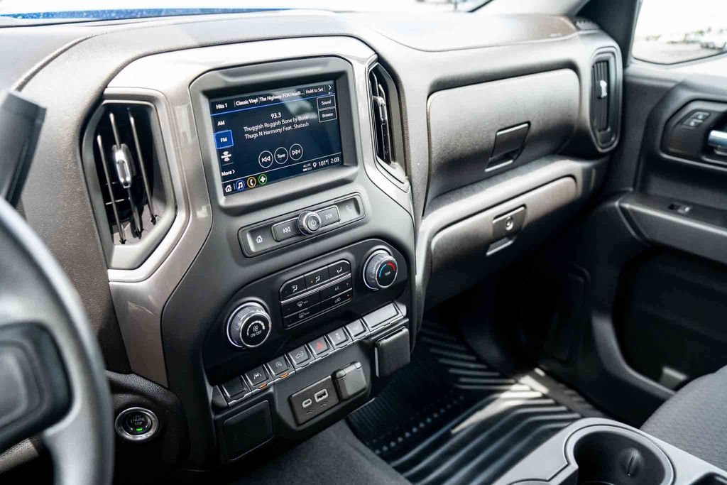 Used Car 2025 Chevrolet Silverado 1500  Custom For Sale Under $40,000 In Austin, Texas