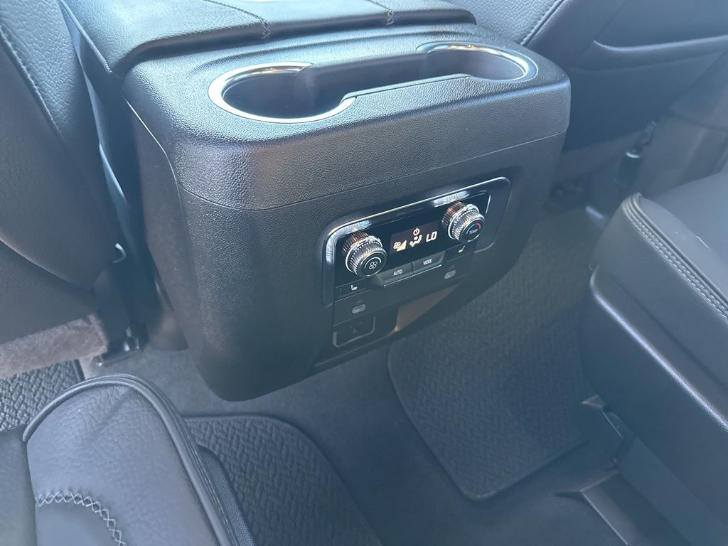 Used Car 2024 Gmc Yukon  Denali For Sale Under $80,000 In Austin, Texas