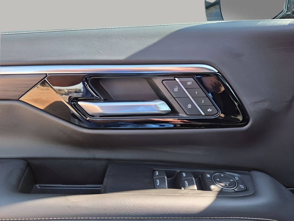 Used Car 2025 Chevrolet Tahoe  Premier For Sale Under $70,000 In Austin, Texas