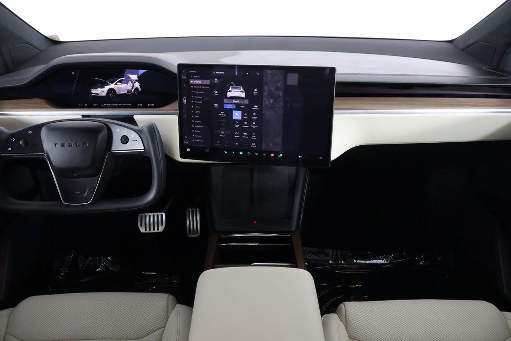 Thumbnail: 2024 Tesla Model X - 8