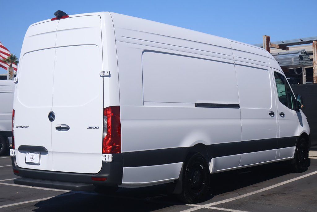 2024 Mercedes-Benz Sprinter 2500 2