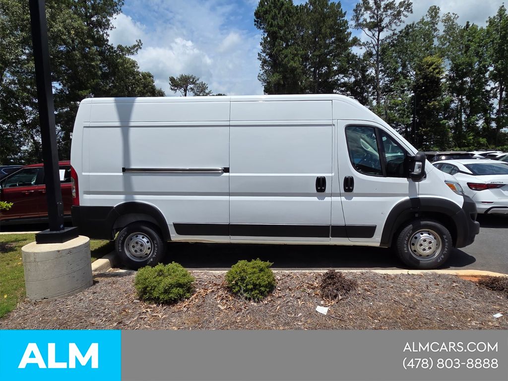 Used 2023 White Ram High Roof image 16
