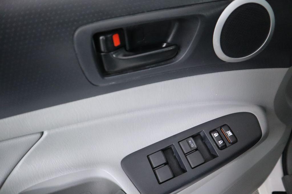 2012 Toyota Tacoma PreRunner 22