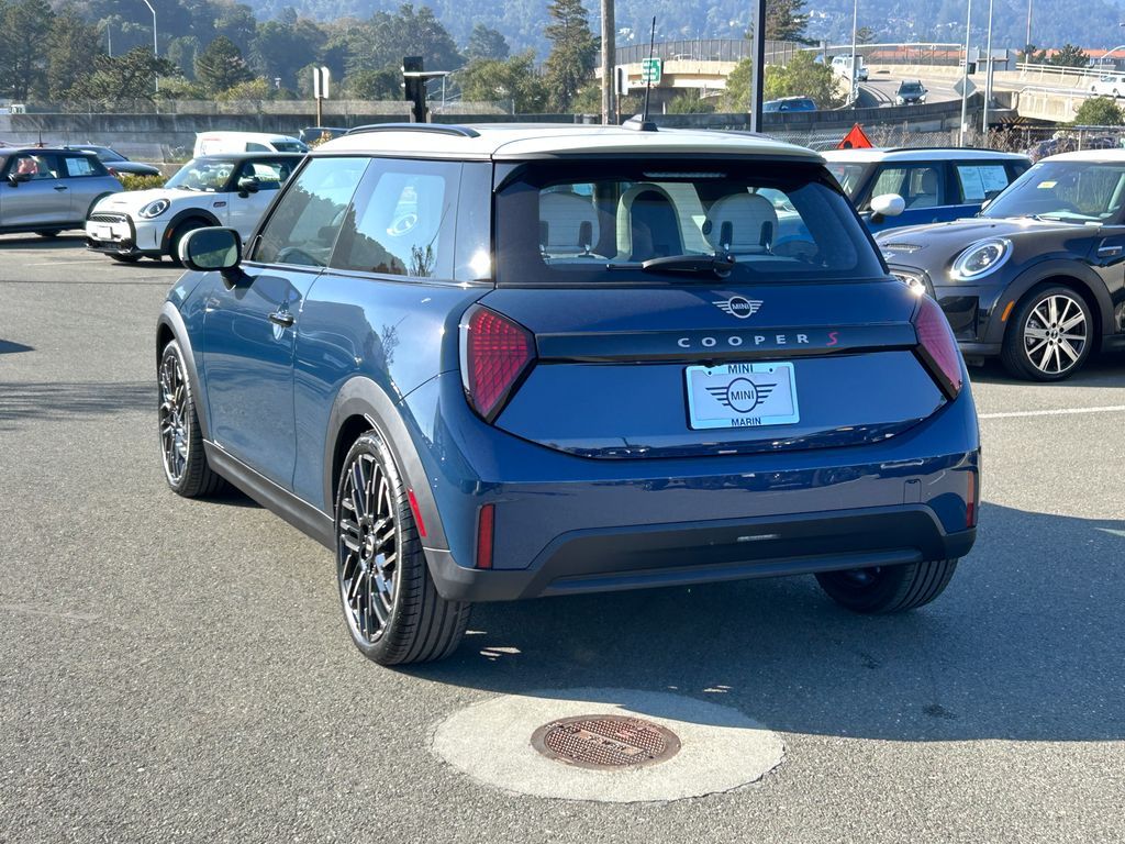 Thumbnail: 2026 MINI Cooper - 3