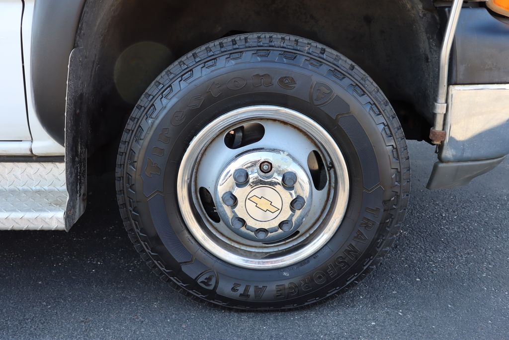 used 2002 Chevrolet Silverado 3500 car, priced at $11,500