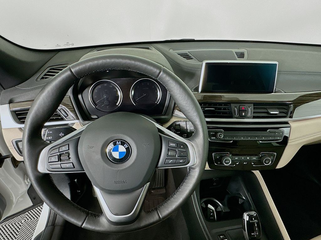 Thumbnail: 2021 BMW X1 - 11
