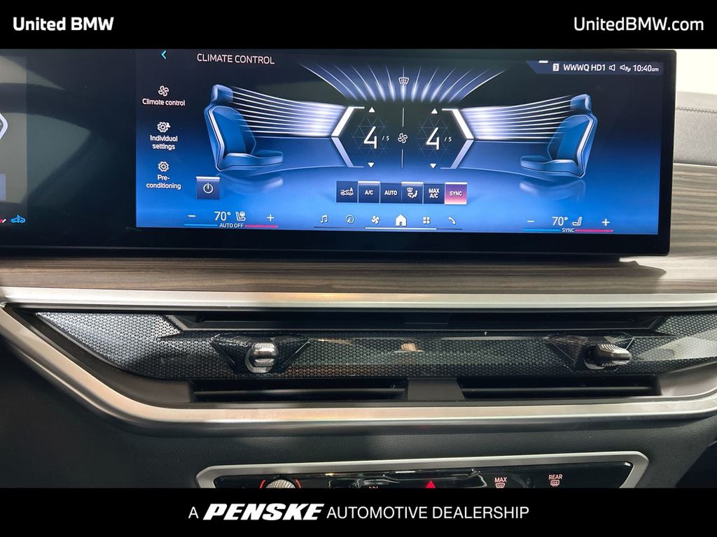 Thumbnail: 2025 BMW X7 - 19