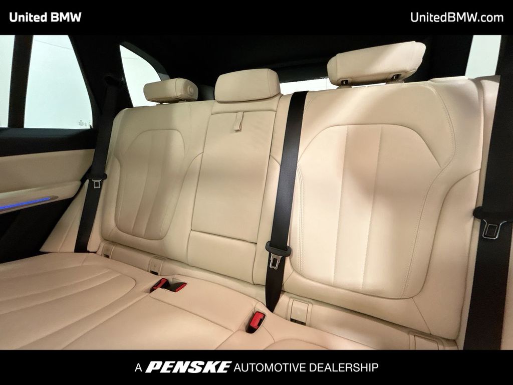 2021 BMW X5 sDrive40i 21