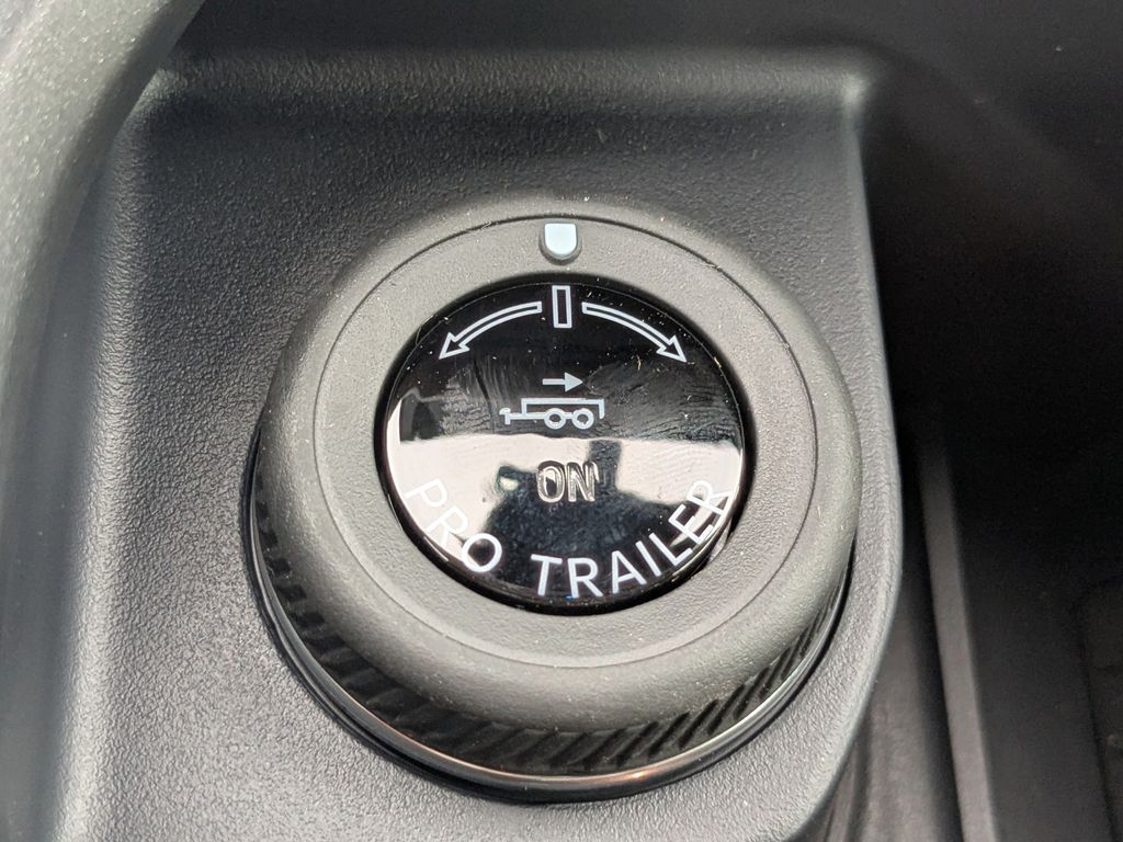 2025 Ford Expedition Active MAX