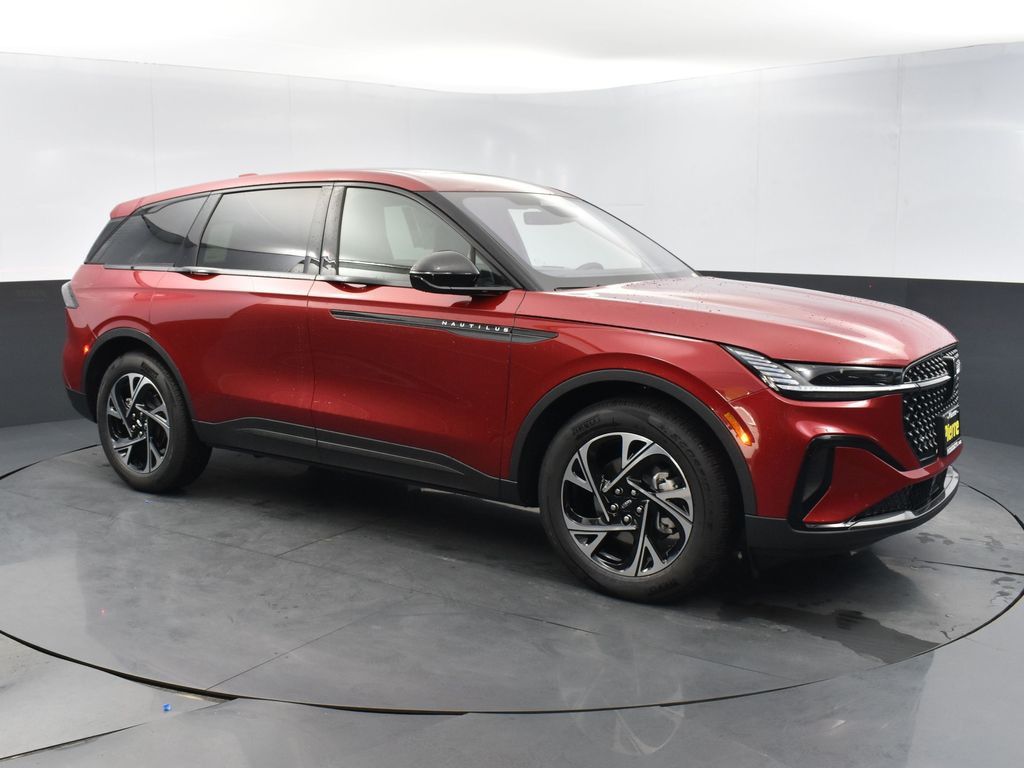 View vehicle photo 3