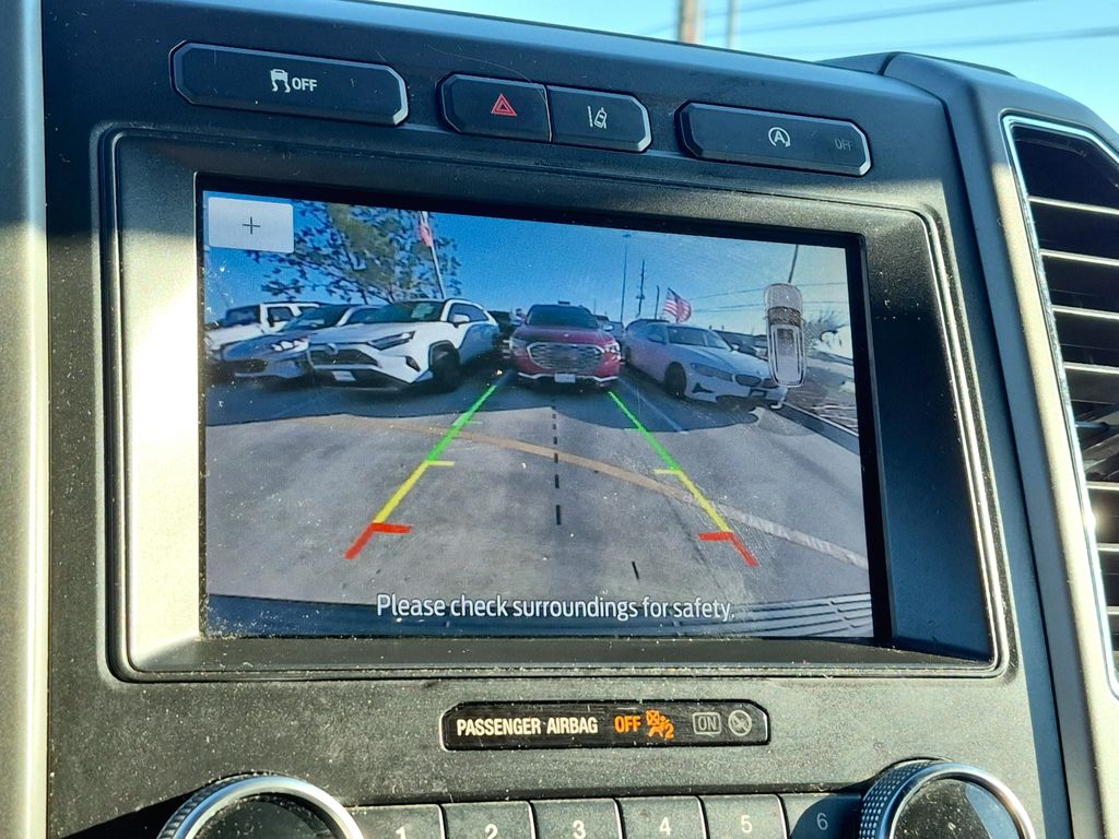2020 Ford Expedition XLT - 9