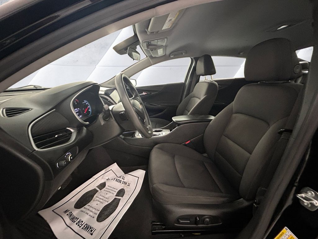 Used 2023 Black Chevrolet LT image 7